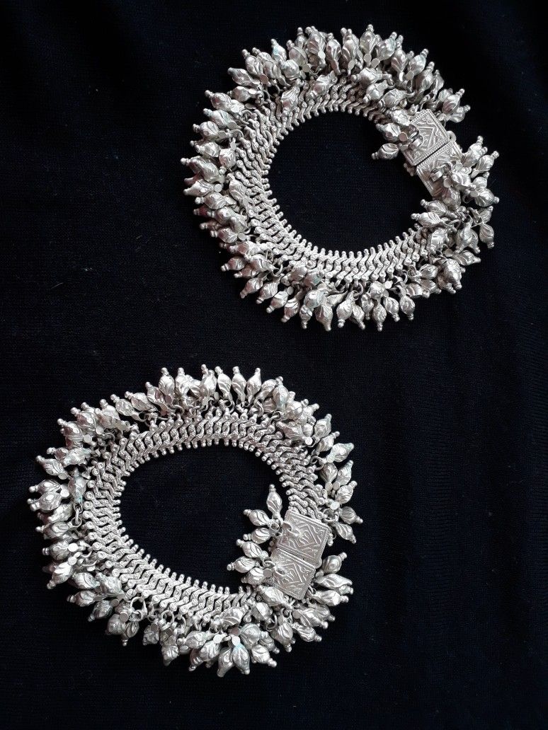 Classic Beaded Anklet 12