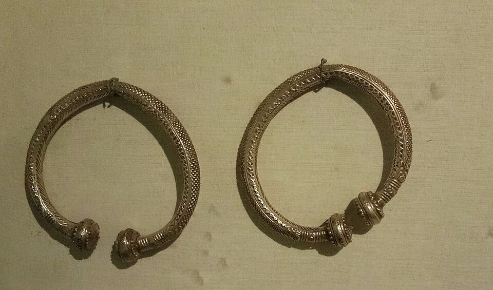 Elegant Charm Anklet 9