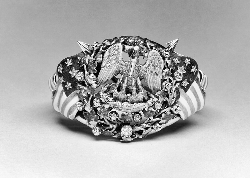 Modern Antique Bangle 6