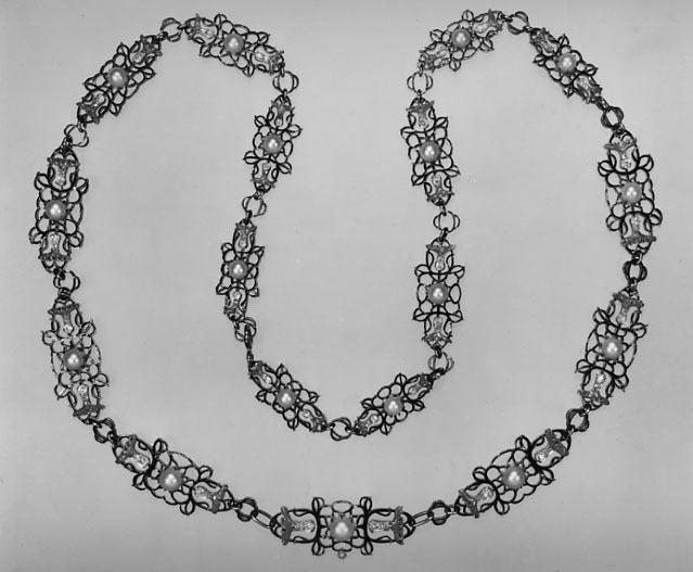 Heritage Cuban Chain 19