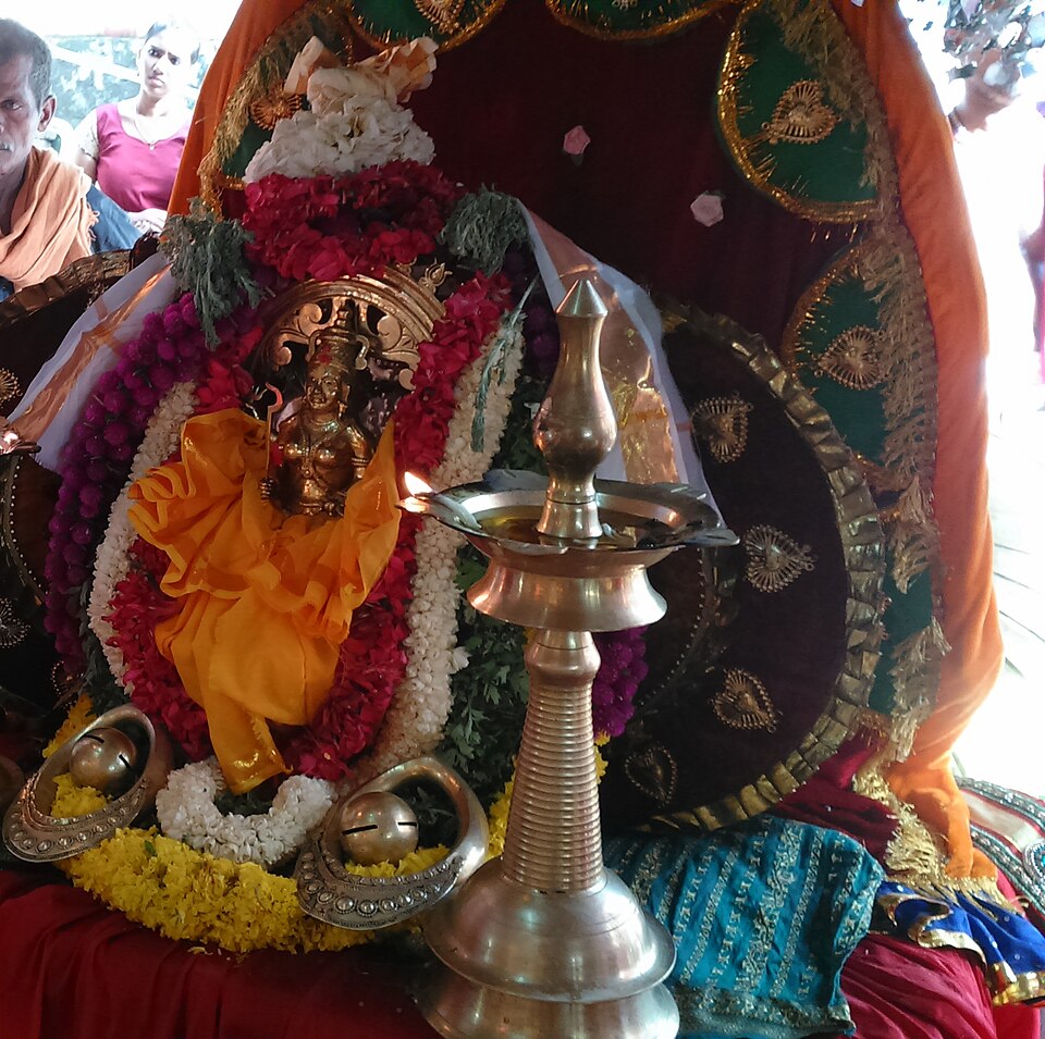 Classic Ganesha Idol 1