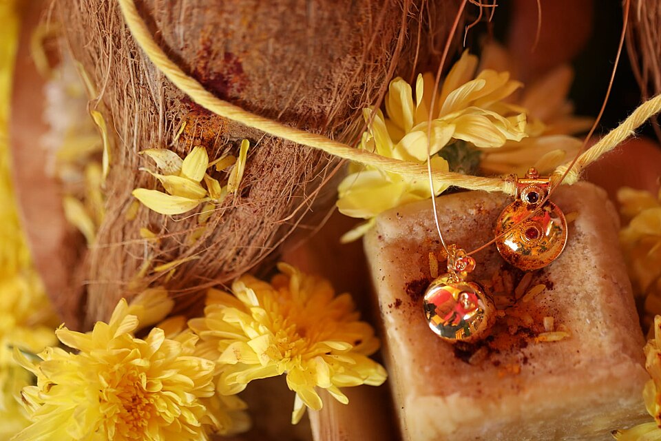 Royal Traditional Mangalsutra 8